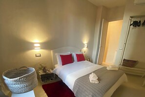3 bedrooms, iron/ironing board, free WiFi, bed sheets - Stylish-chic in the heart of Montecatini Terme (Montecatini Terme)