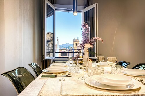 Signature design & panoramic views in heart of Montecatini Terme
