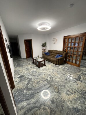 Smart TV - Casa Alina (Varadero)