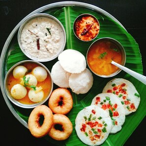Bữa sáng buffet