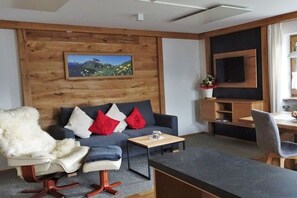 Smart TV, DVD player