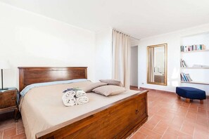 2 Schlafzimmer, Bügeleisen/Bügelbrett, Reisekinderbett, kostenloses WLAN