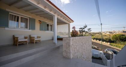 Casa do Cacto - By Wehost