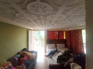 Deluxe-Doppelzimmer | Schallisolierte Zimmer, Bügeleisen/Bügelbrett, kostenloses WLAN