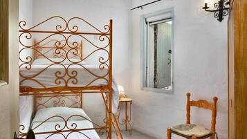 2 chambres, Wi-Fi gratuit, draps fournis