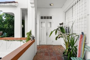 Property grounds - Beachside 2BR w/ Private Rooftop (Santurce)