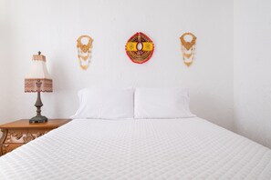 2 slaapkamers, een bureau