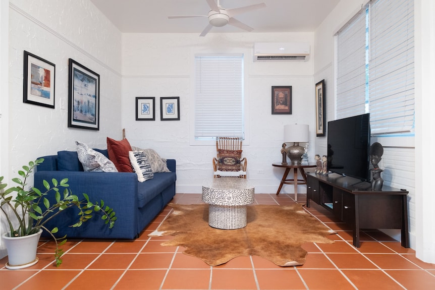 Spacious & Bright 2bd Apt, Steps To Sand W/ Generator! - San Juan
