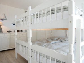 2 Schlafzimmer, Bügeleisen/Bügelbrett, Reisekinderbett, WLAN