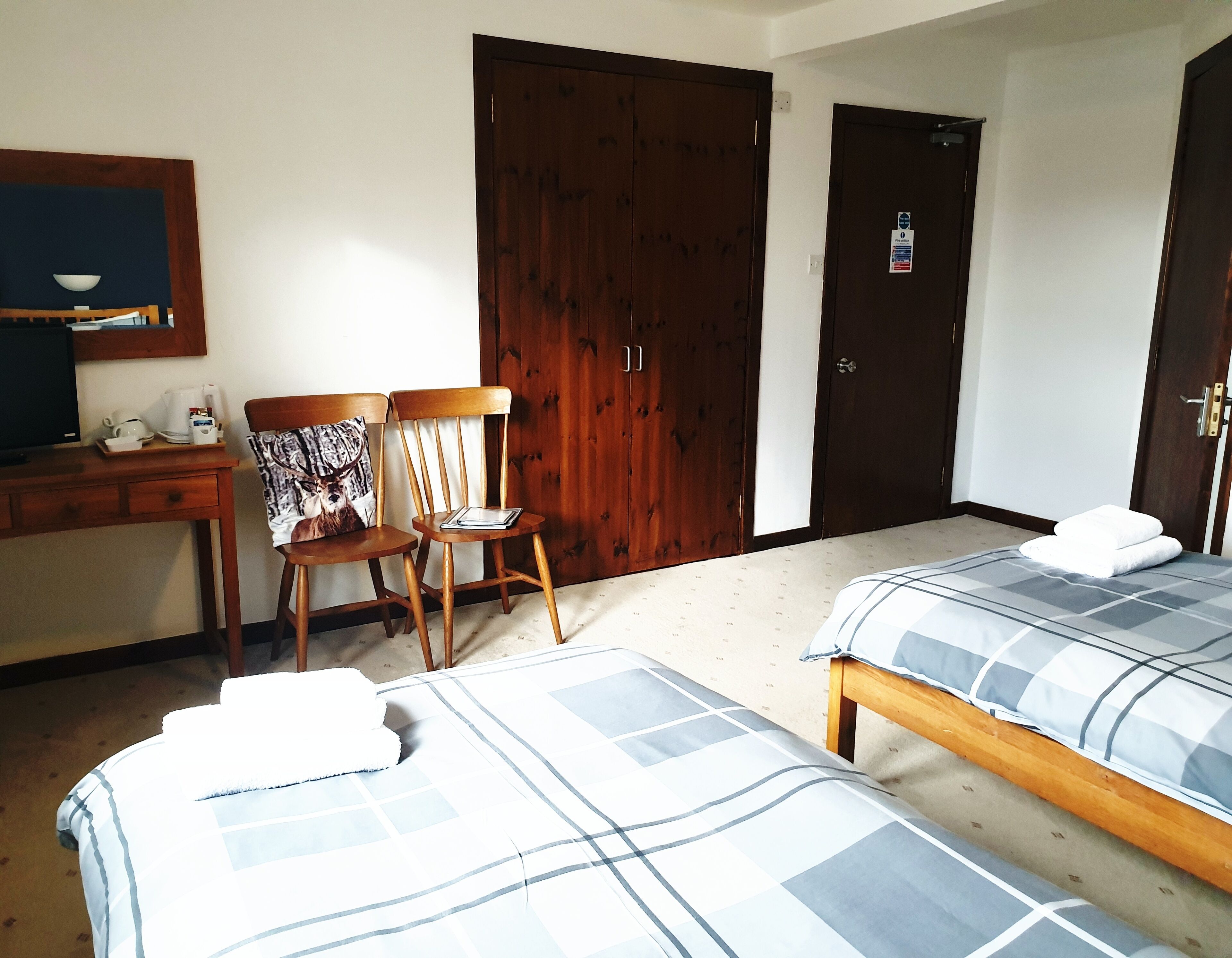 Standaard Twin kamer, uitzicht op heuvels (Hill View Twin Room 2) | Beddengoed