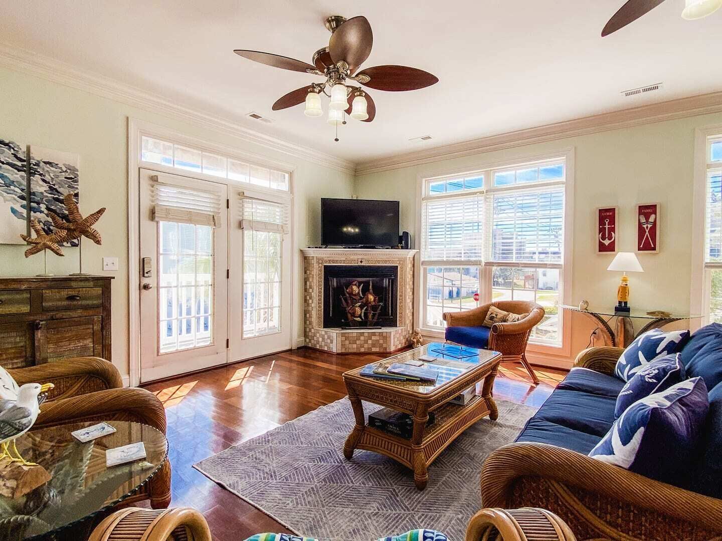 تلفزيون، كرة قدم الطاولة، ستيريو