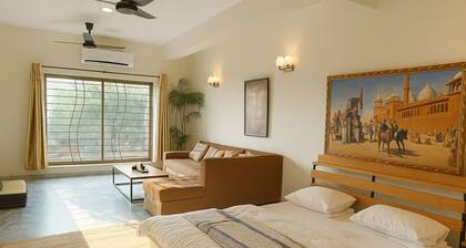 Spacious 5-bedroom townhome in fabulous Rawalpindi with AC