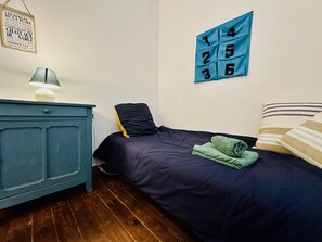 3 habitaciones, tabla de planchar con plancha y wifi gratis 