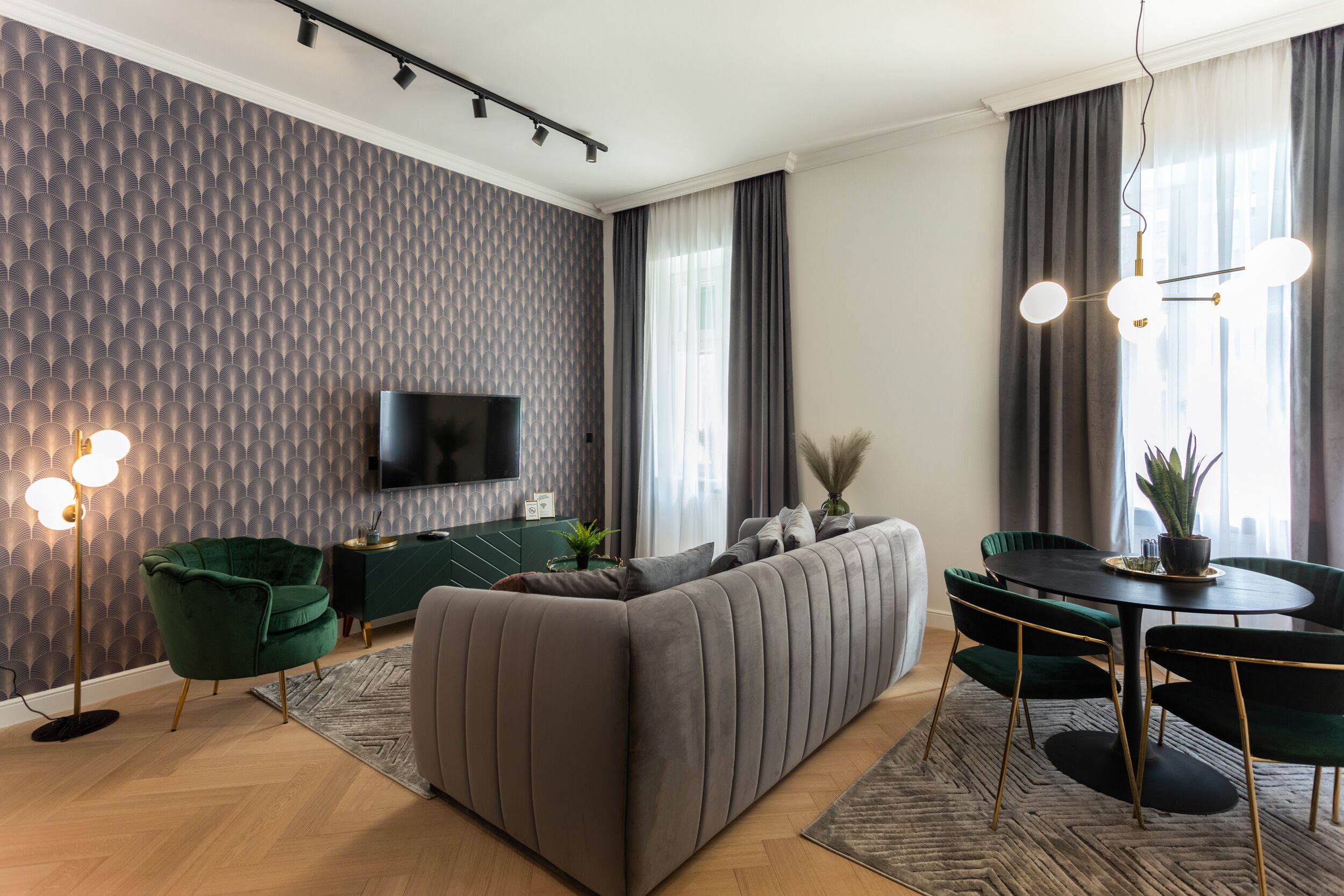 Deluxe Apartment | Living area | LCD TV