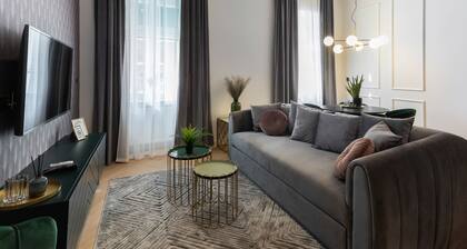 Candy Cavalier Zagreb Center Lux