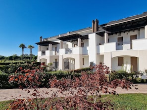 Apartment, 2 Bedrooms, Patio, Garden View | Front of property - Elegant Pool-front Flat With Fenced Garden (San Michele al Tagliamento)