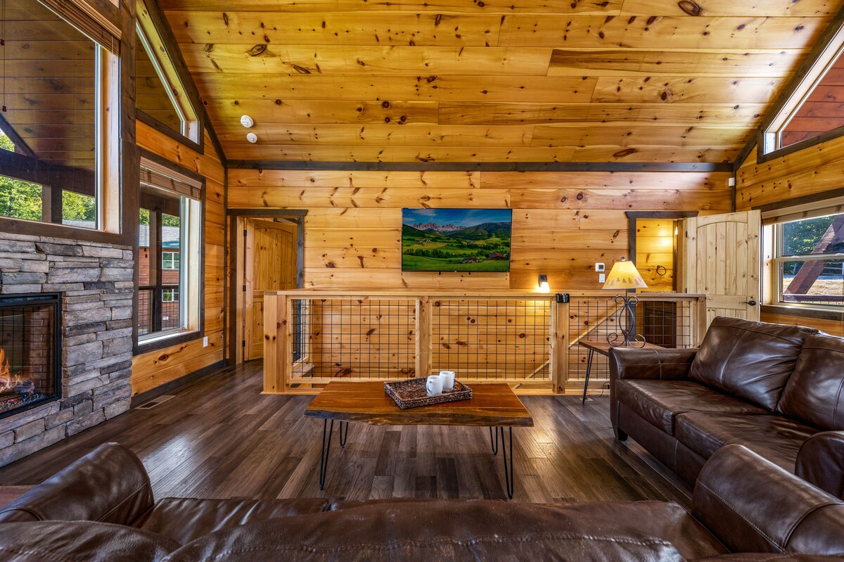 Photo 51 of Luxury 3 BR w/ King Beds, Fire Pit, Arcade Game, Pool Table, Free Dollywood Tix