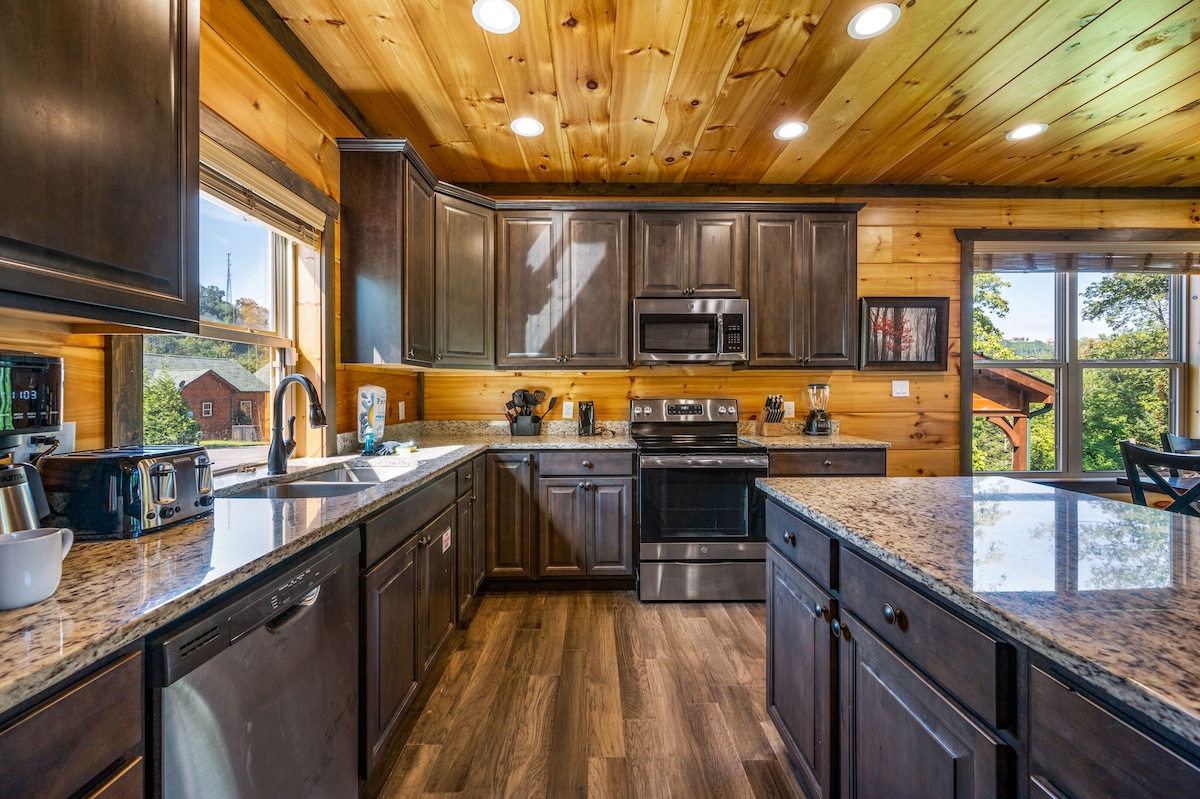 Photo 56 of Luxury 3 BR w/ King Beds, Fire Pit, Arcade Game, Pool Table, Free Dollywood Tix