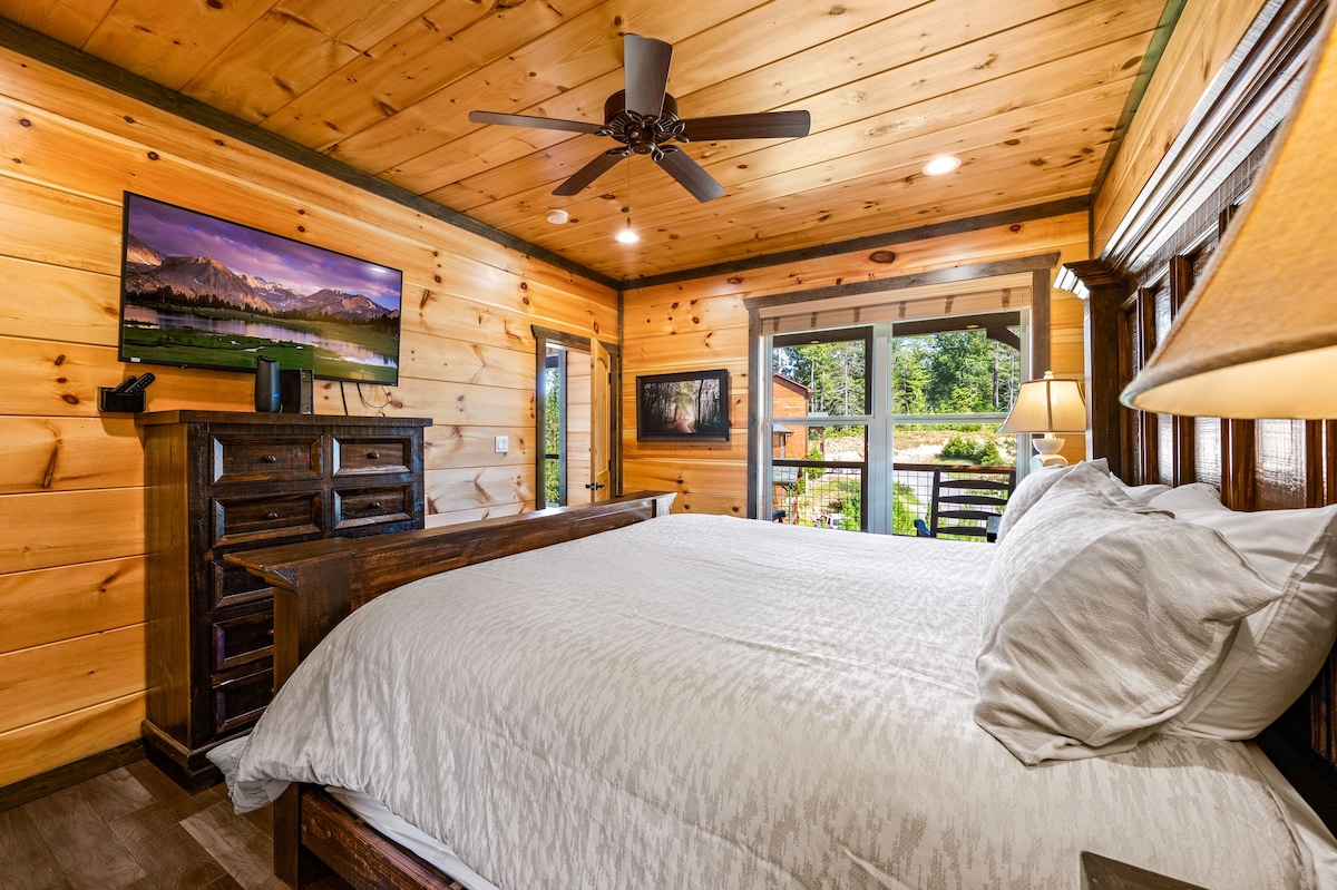 Photo 61 of Luxury 3 BR w/ King Beds, Fire Pit, Arcade Game, Pool Table, Free Dollywood Tix