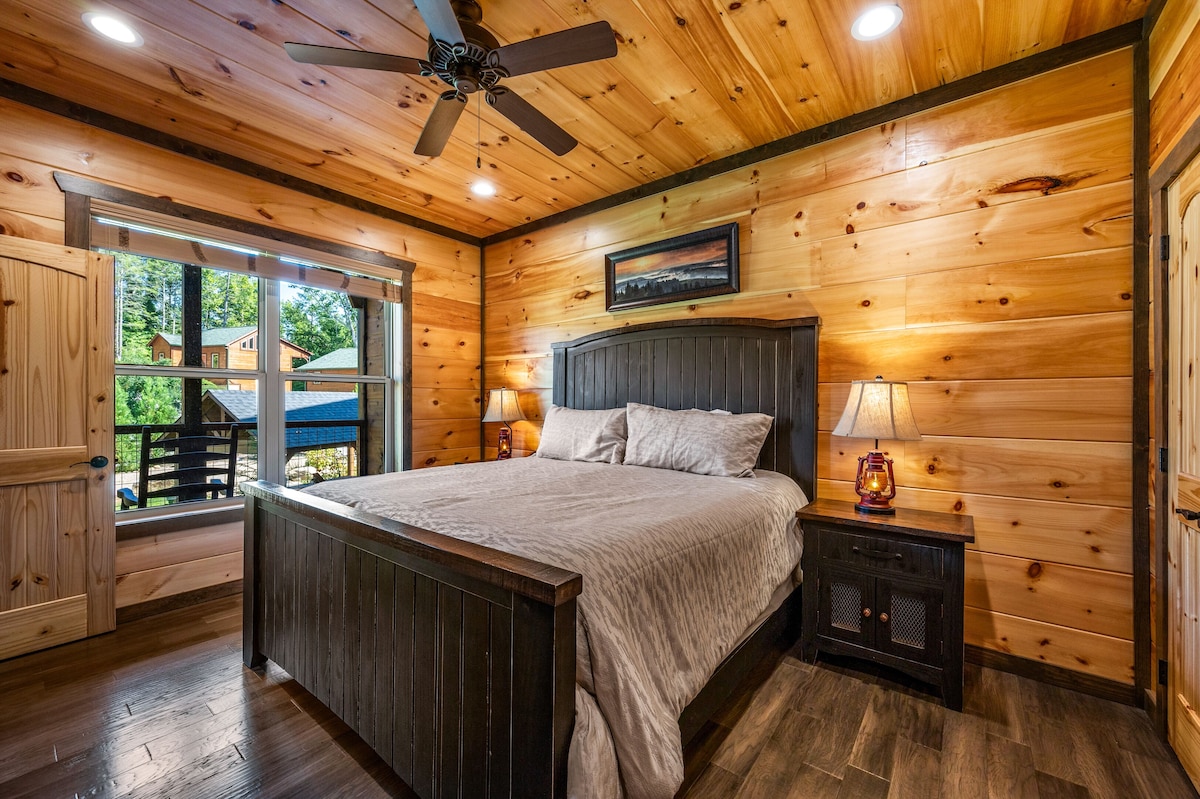 Photo 75 of Luxury 3 BR w/ King Beds, Fire Pit, Arcade Game, Pool Table, Free Dollywood Tix