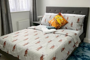 1 bedroom, iron/ironing board, free WiFi, bed sheets