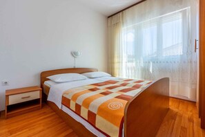 1 bedroom, internet