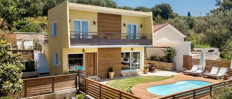 Villa | 3 bedrooms, desk, soundproofing