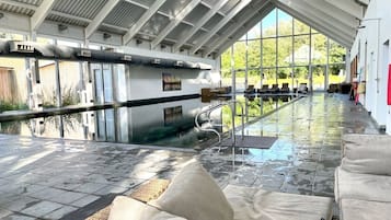 Piscine couverte, piscine chauffée