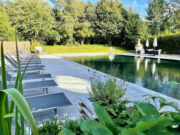 Piscine couverte, piscine chauffée