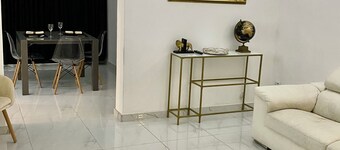 Remarkable 1-bed Apartment in Kensington Harare