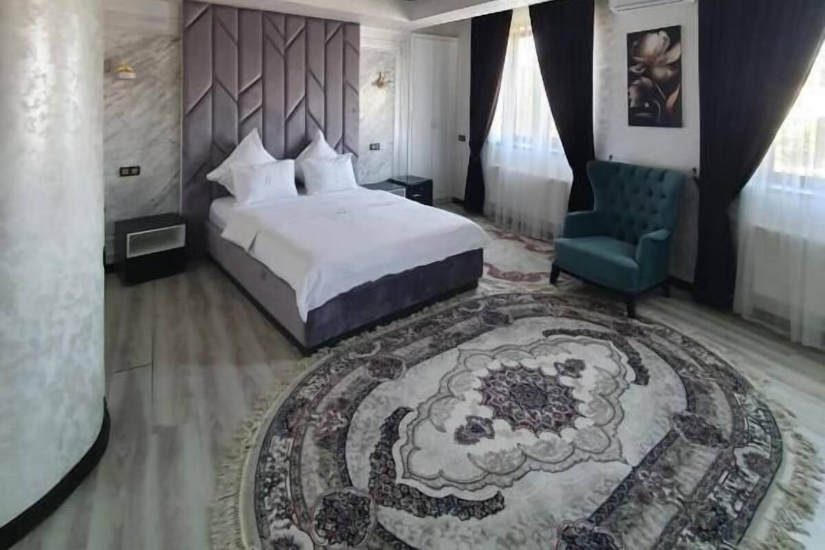 Coffres-forts dans les chambres, Wi-Fi gratuit