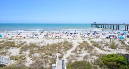 Oceanfront 5 BR Beach House with a Heated Private Pool! La Dolce Vita