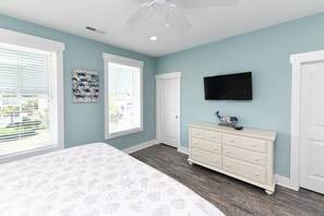 8 bedrooms, Internet