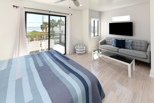 4 室のベッドルーム、アイロン / アイロン台、インターネット