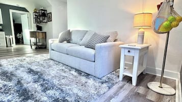 TV, books