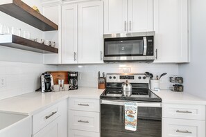 House (4 Bedrooms) | Interior - Galveston Home w/ Decks + Views, Walk to Beaches! (Galveston)