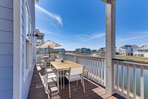 House (4 Bedrooms) | Interior - Galveston Home w/ Decks + Views, Walk to Beaches! (Galveston)