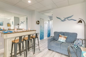 Apartment (1 Bedroom) | Interior