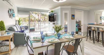 Waterfront Indian Shores Condo - Walk to Beach!