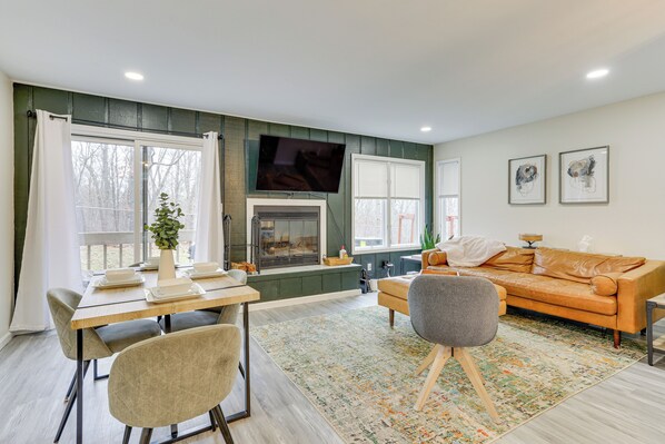 Apartment (2 Bedrooms) | Front of property