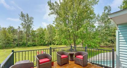 Cozy Holland Studio w/ Deck Near Lake Michigan!
