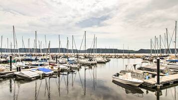 Cottage (2 Bedrooms) | Interior