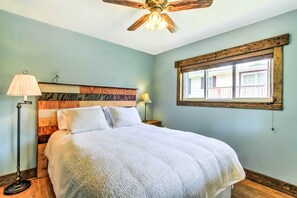 Cottage (2 Bedrooms) | Interior