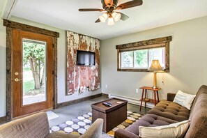 Cottage (2 Bedrooms) | Interior
