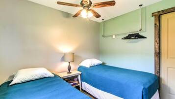 Cottage (2 Bedrooms) | Interior