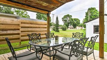 Cottage (2 Bedrooms) | Interior