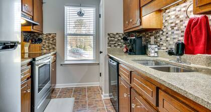 Comfy Augusta Condo w/ Deck ~ 4 Mi to Olde Town