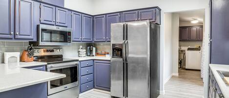 House (2 Bedrooms) | Bahagian dalam