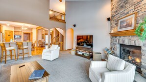Unclassified image, 3 of 43, button - Lakefront Waterford Home w/ Game Room & Grills! (Waterford)