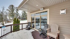 Unclassified image, 5 of 43, button - Lakefront Waterford Home w/ Game Room & Grills! (Waterford)